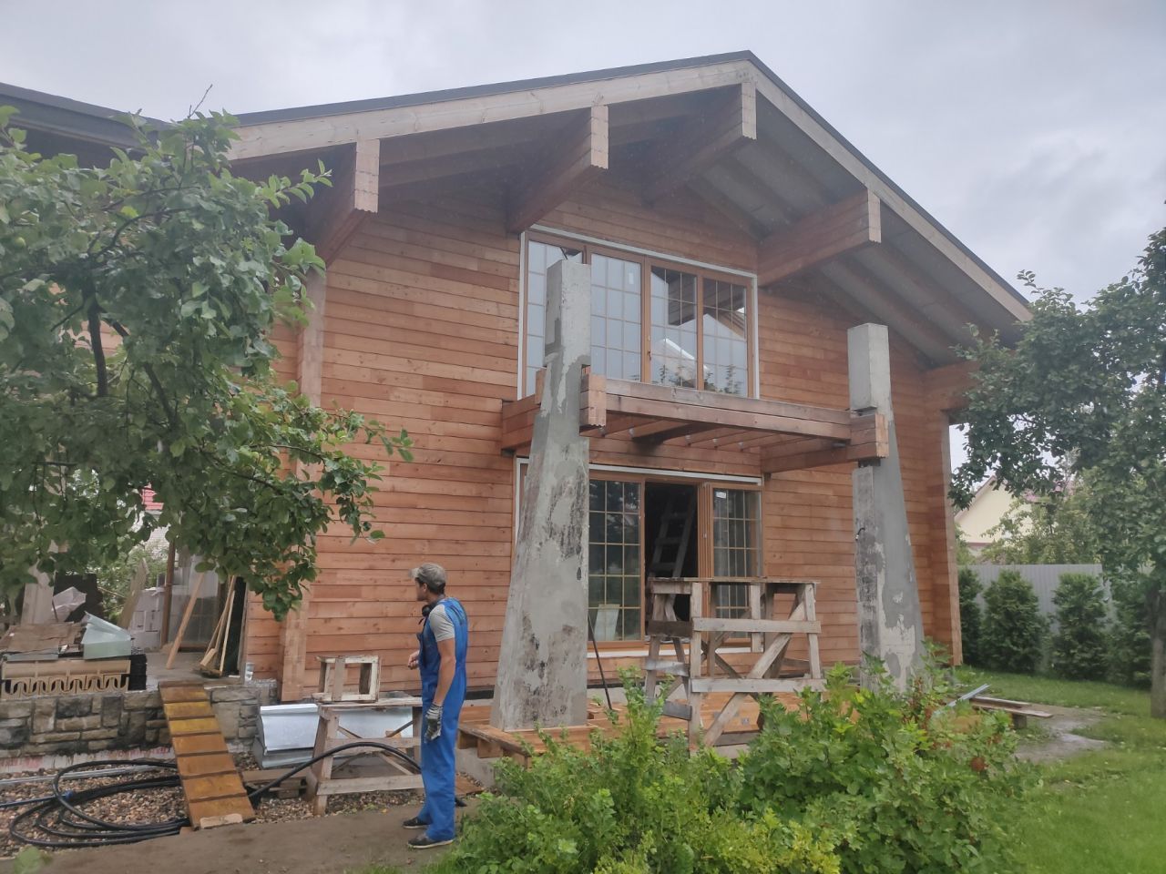Выполненный дом из клееного бруса(лиственница) в г. Иваново
